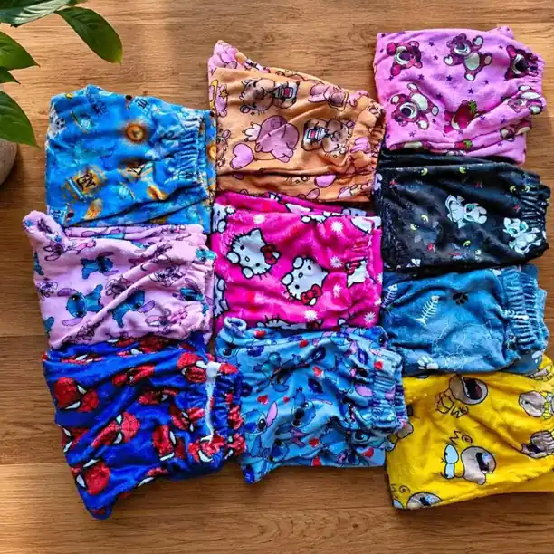 Pijama con piel