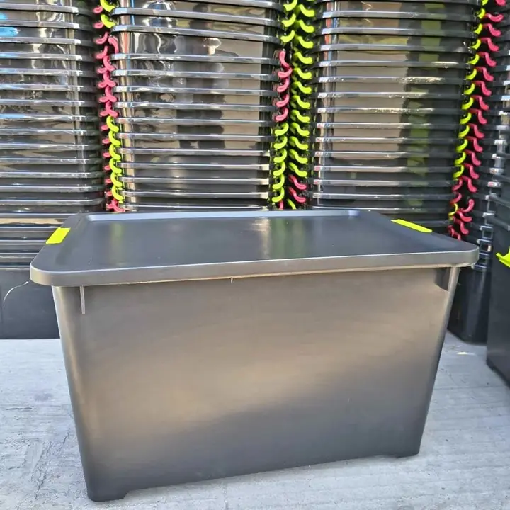 Caja organizadora de 76 lts
