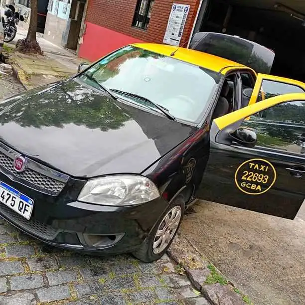 Fiat Siena 2017 GNC nafta