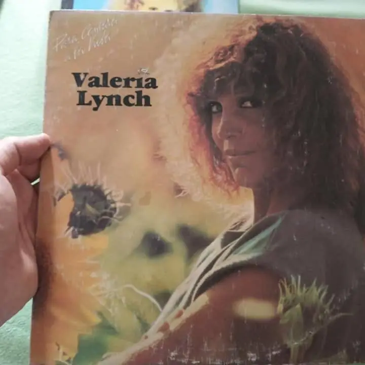 Valeria lynch