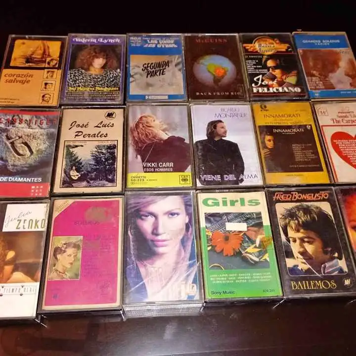 Cassettes varios géneros
