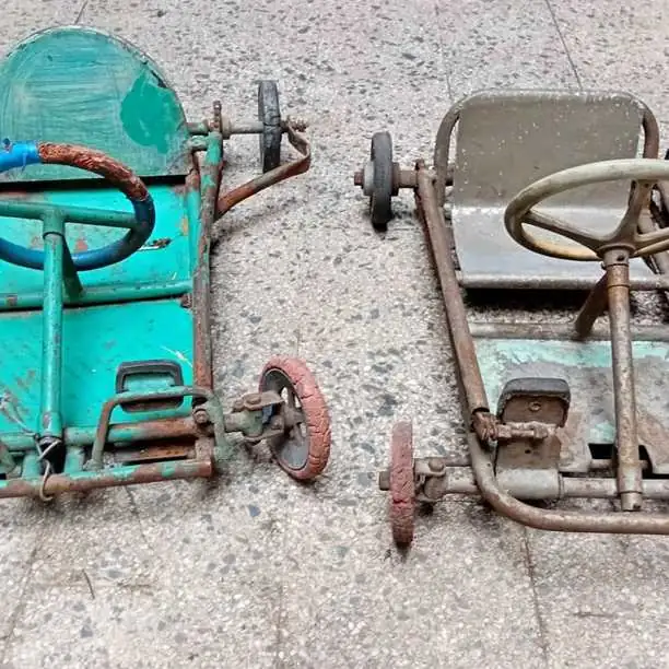 Carting pedal car