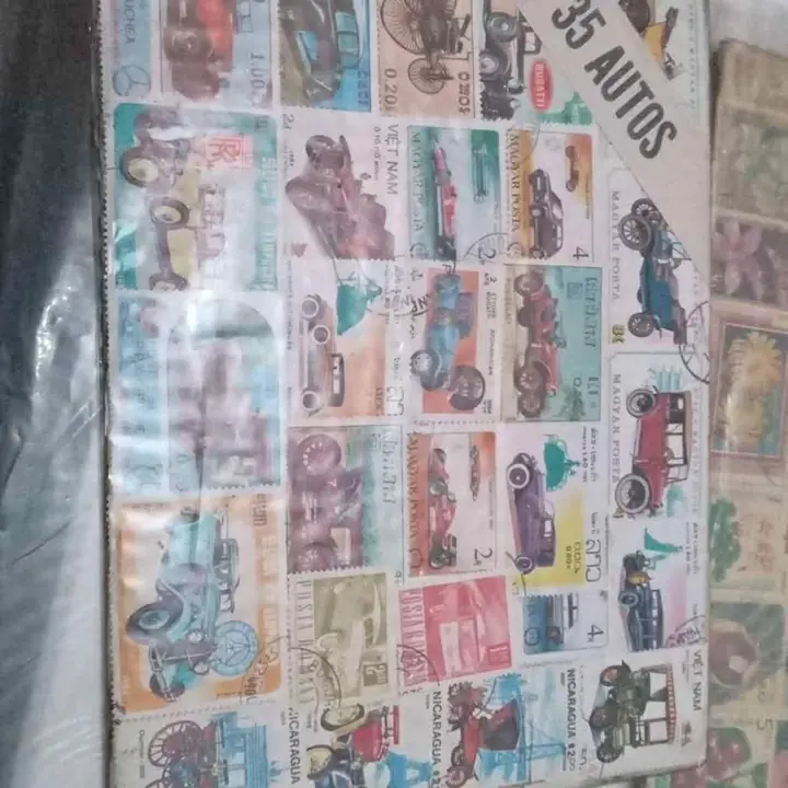 Lote de 340 estampillas nuevas