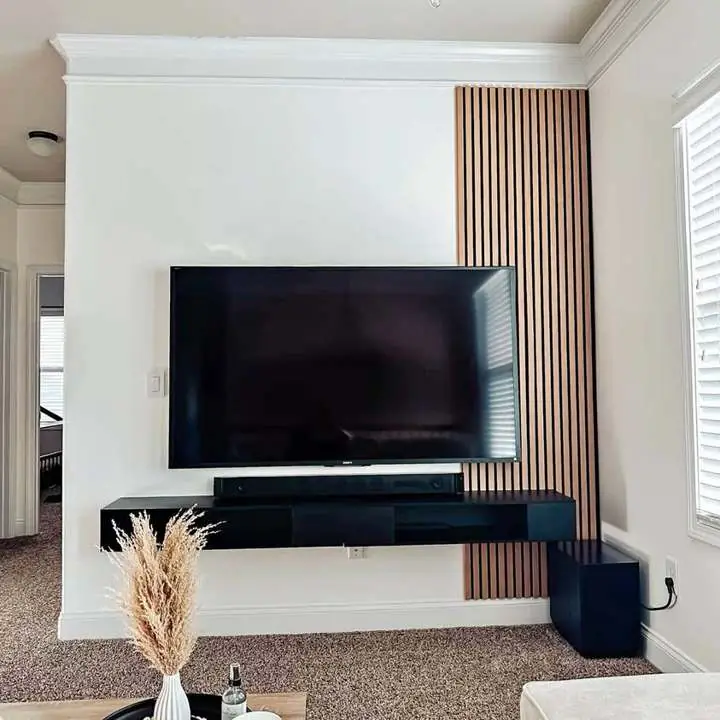 Wall panel