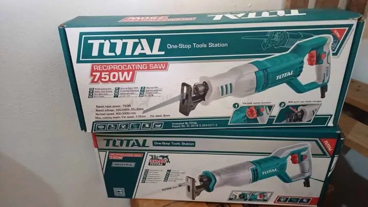 Sierra sable 750w total nueva garantía