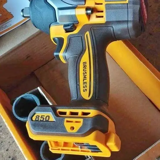 Llave de impacto 850nm ingco (solo) no incluye batería ni cargador