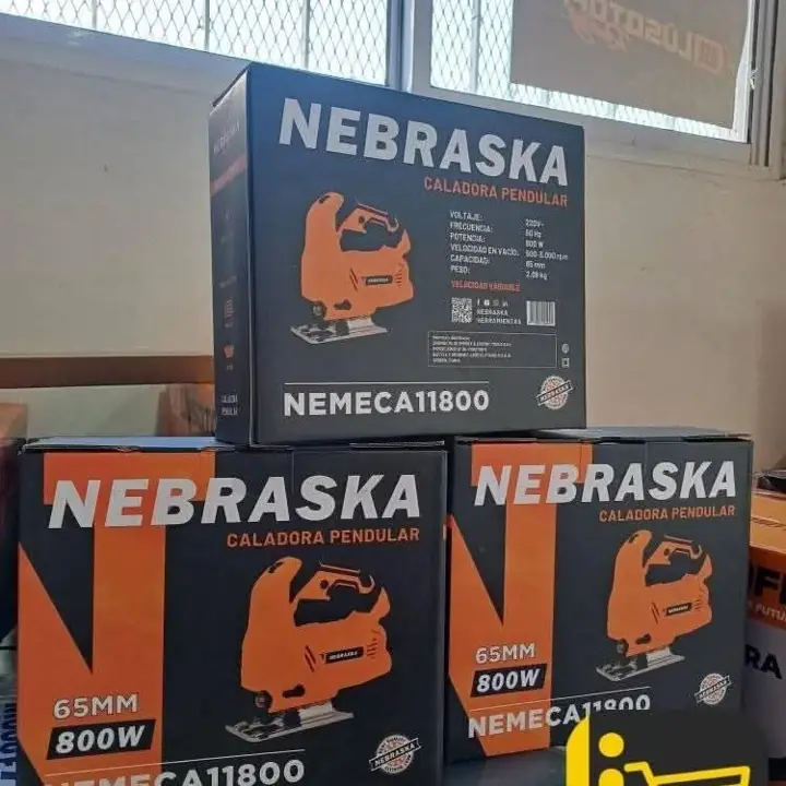 Sierra caladora 800w Nebraska