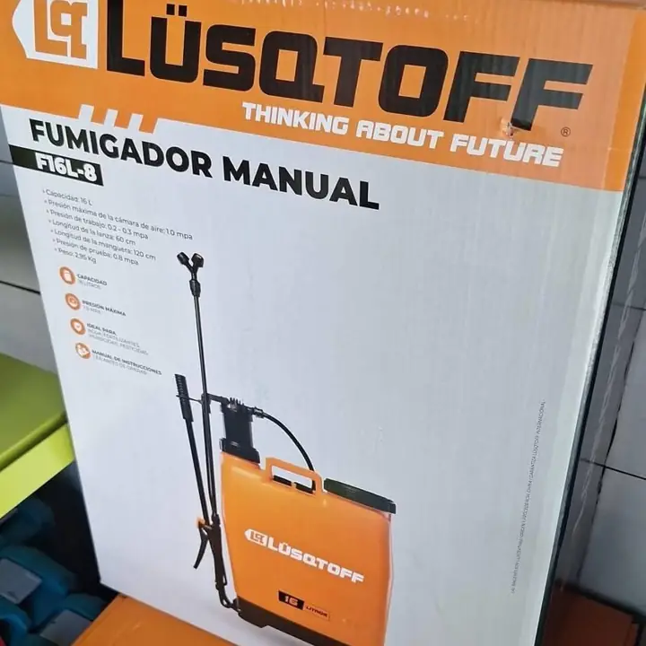 Fumigador Manual de 16 litros lusqtoff