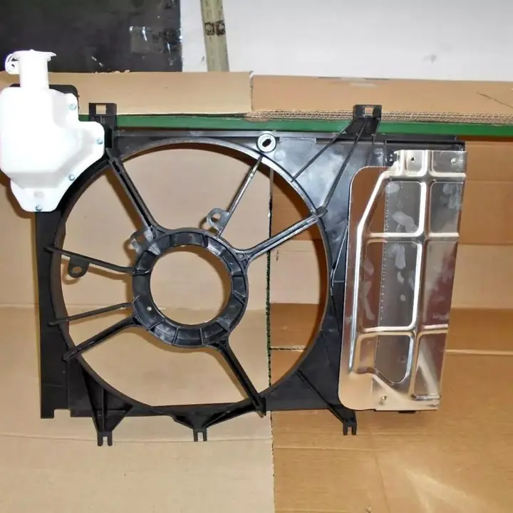 Encauzador de electroventilador Toyota etios