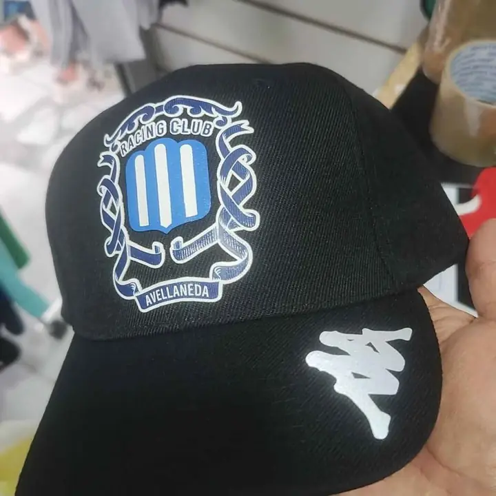 Escudos 3d con relieve para gorras
