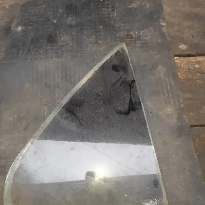 Vidrio de puerta trasera izquierda peugeot 306