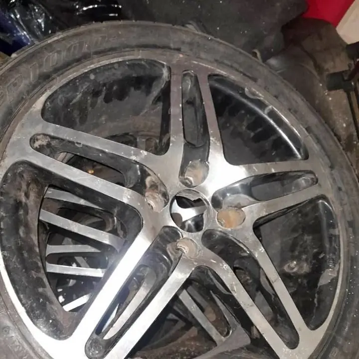 Llantas rodado 17 centro 4x108