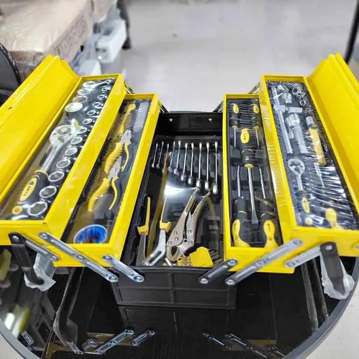 Caja de herramientas $127,000 zona oeste Merlo