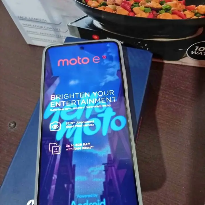 Moto e 15 64gb $150,000 nuevo zona oeste merlo