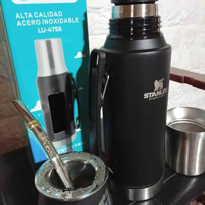 Combo Termo de 1l system Stanley pico cebador, Mas Mate y Bombilla de Boca, $35,000 envio sin