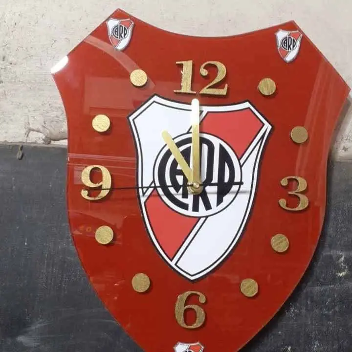 Hermoso reloj artezanal de vidrio $20,000 .nuevo