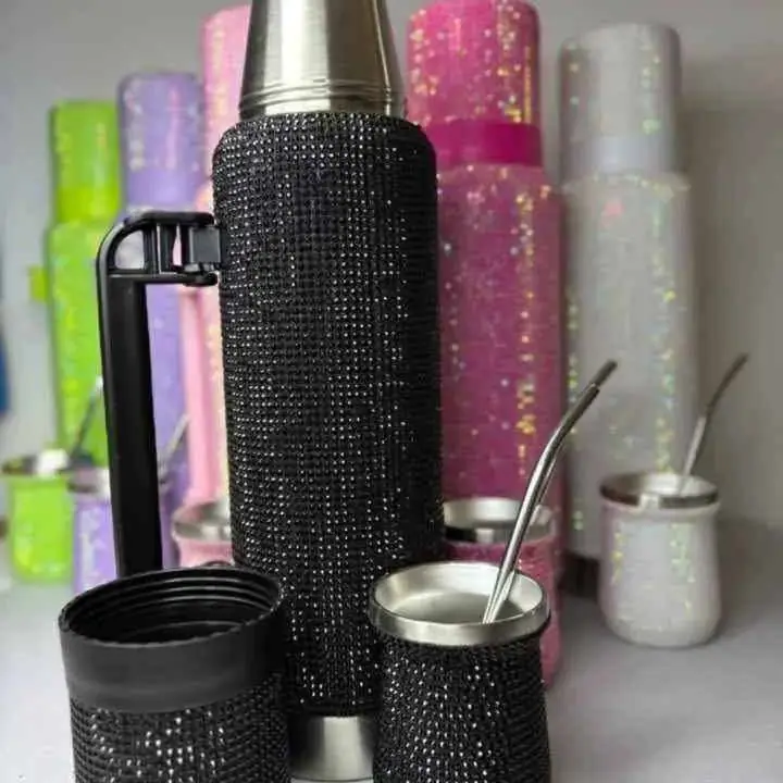 Disponibles $40,000 Set de mate Brilloso $40,000 MERLO