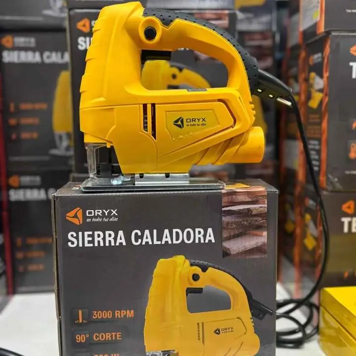 En stock sierra caladora $ 48.000