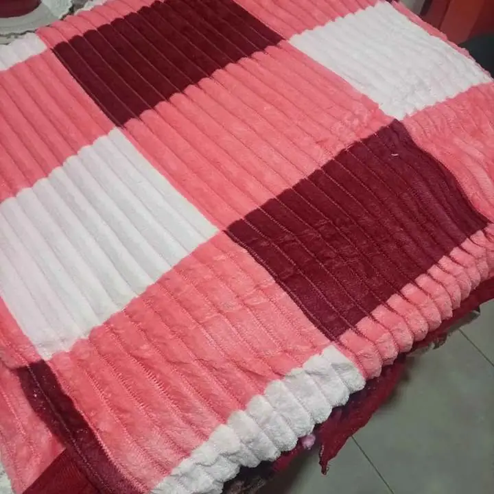 Mantas con corderito $19000 Merlo Pontevedra