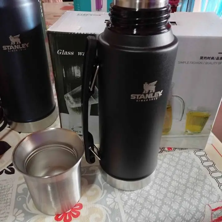 Termo system 1lt picó sebador Negro $21,000