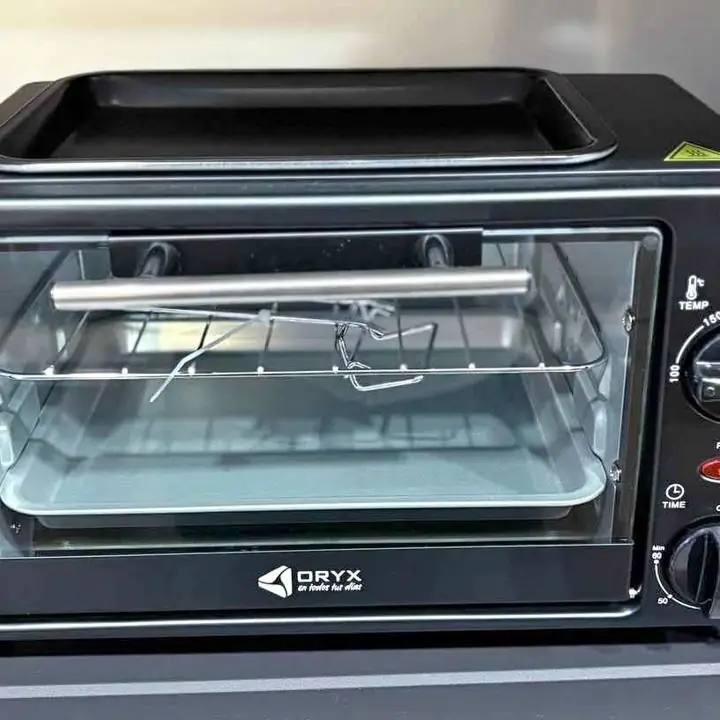 Horno electrico oryx 10L $61.000 incluye bandeja para hornear. merlo