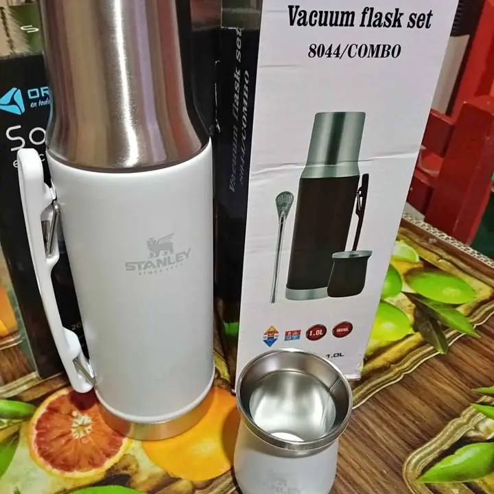 TERMO system 1l,$30,000 Mate y bombilla Único Color Blanco Nuevo en caja!