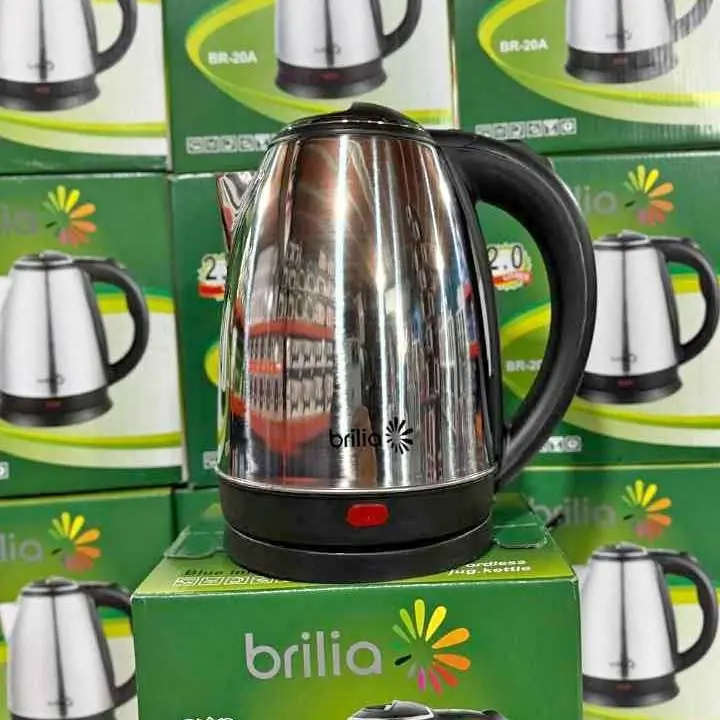 Pava eléctrica Hervidora $15,500 Merlo