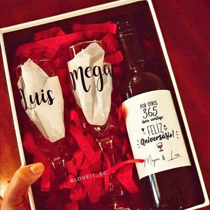 San Valentín Copa y vino