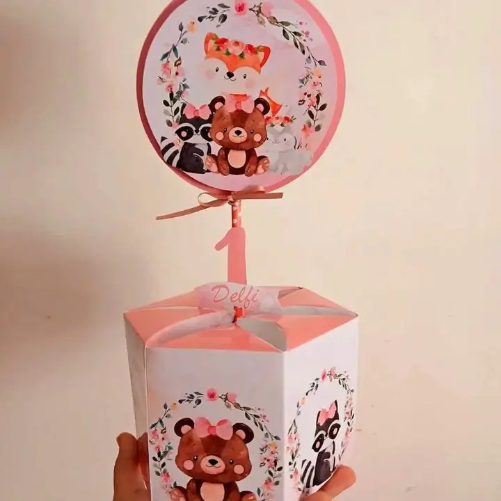 Centro de mesa hexagonal infantil