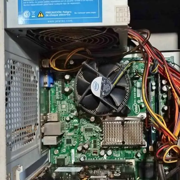 COMBO Retro...INTEL DG 41 RQ Socket 775 DDR2 Excelente Estado! 4 GB de Ram, Gráfica GT 210