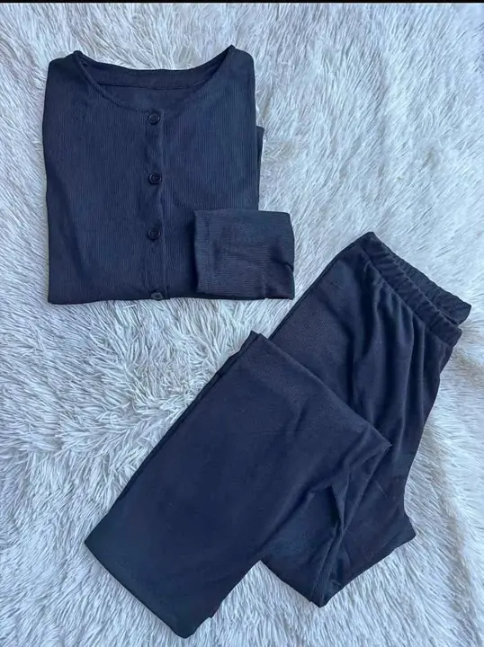 Pijama negro de mujer