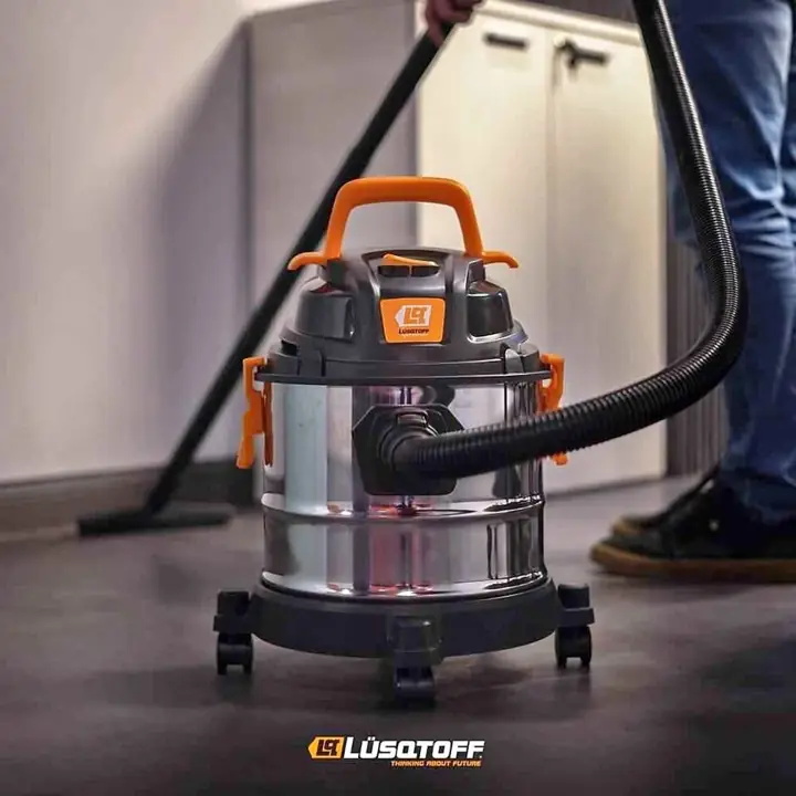 Aspiradora industrial 1400W 15 lts lusqtoff