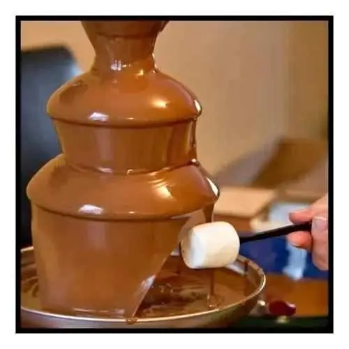 Cascada de chocolate dinax