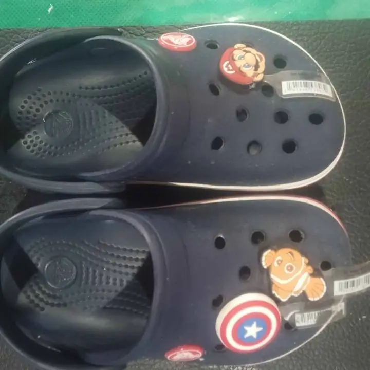 Crocs talle 23 niño