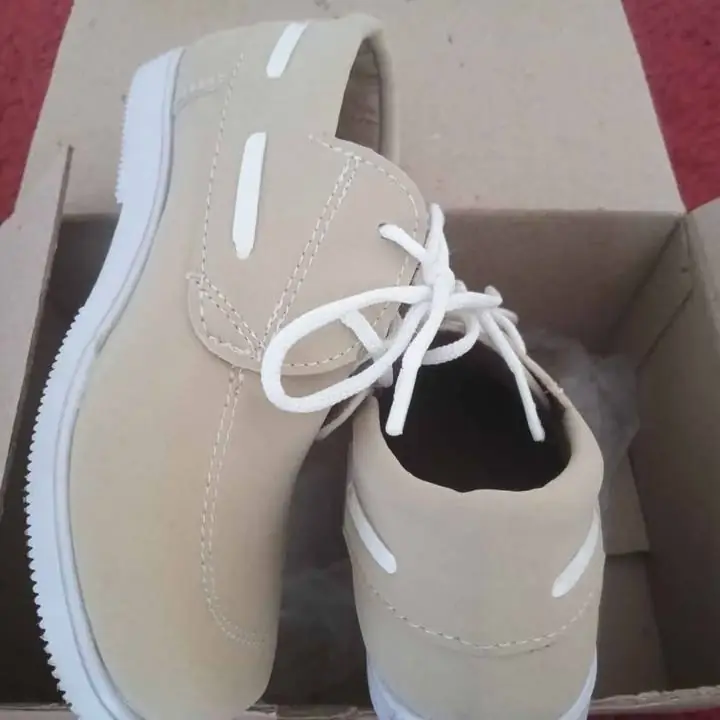 Zapato de vestir talle 24 niño