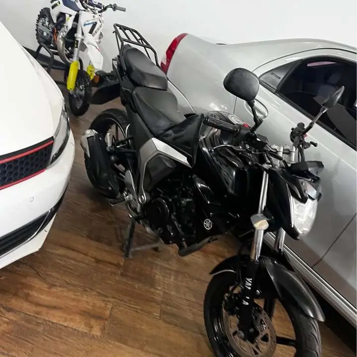 Yamaha fz F1 (año 2017)