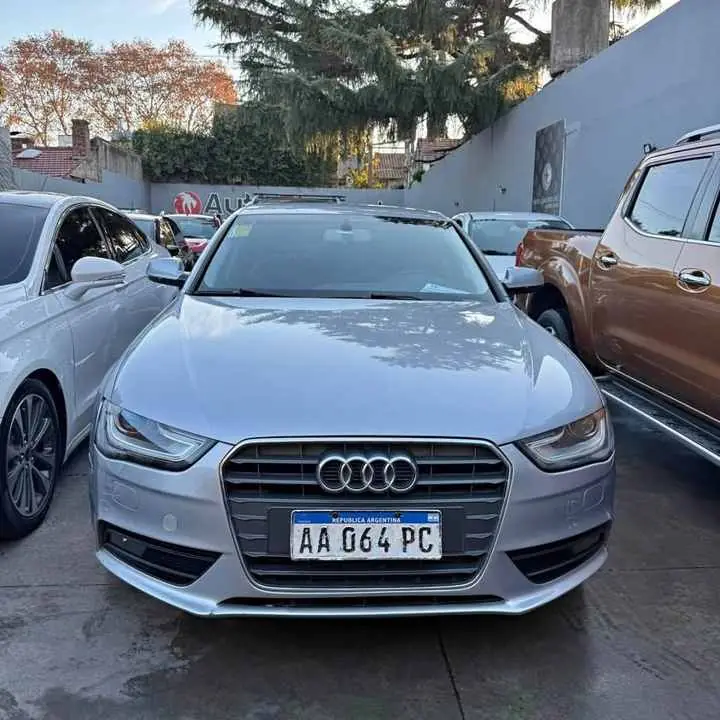 Audi A4 1.8T fsi (2016)