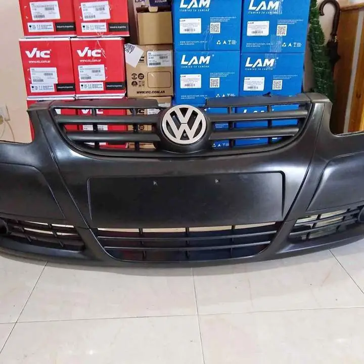 Paragolpe delantero de Suran /Fox 06 /10..nuevo nacional