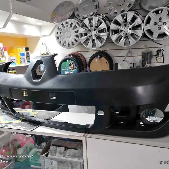 Paragolpe delantero Renault Clio 2006 al 2011