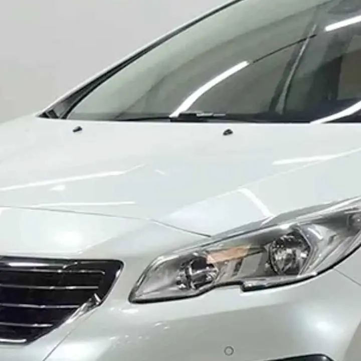 Faros auxiliares Peugeot 2008/ original precio por el par y ramal 150.000