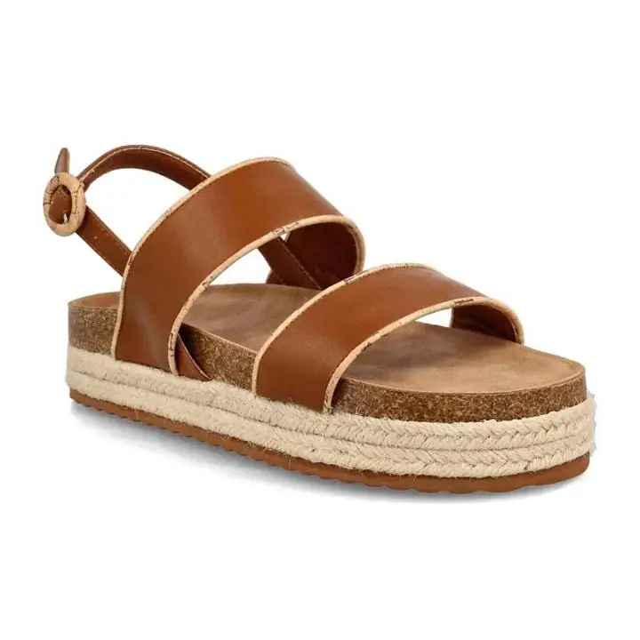 Sandalia Plataforma acolchadas Color camel unica disponible talle 37