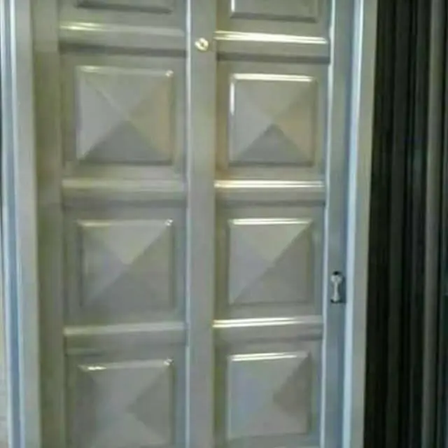 Puerta chapa simple $ 8,500. Puerta doble chapa $ 10,000. WTSP