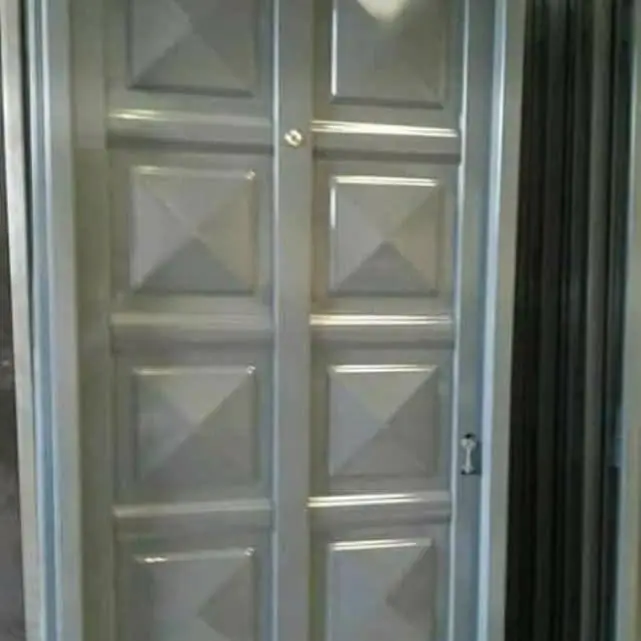 Puerta chapa simple $ 7,000. Puerta doble chapa $ 8,100. Wtsp