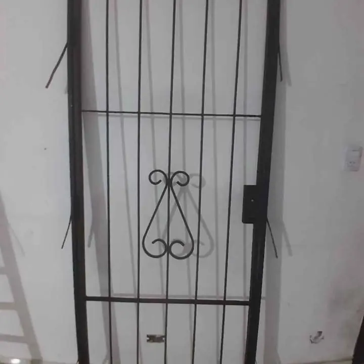 Puerta reja