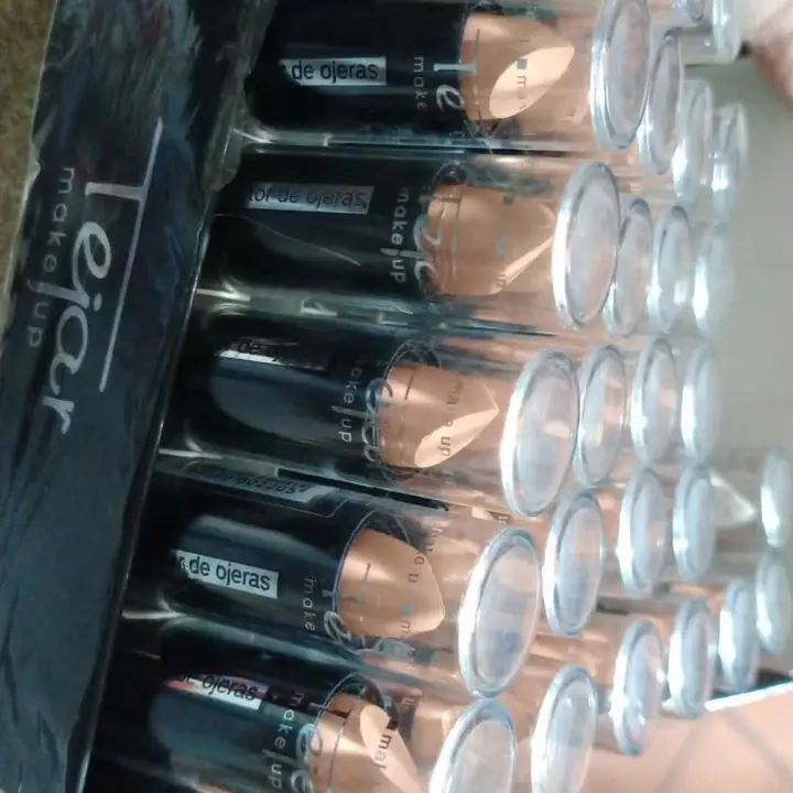 Corrector de ojeras