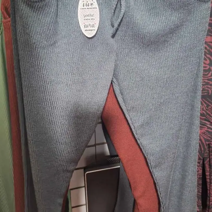 Pantalones. en oferta