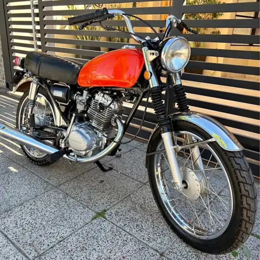Honda cb 125 año 1981 se vende transferida! Permuto por DAX, no Cg, Cub, Zb, Mb, z50
