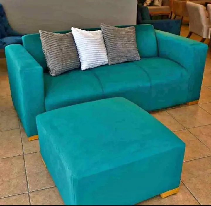 Sillones con camastro+ mesa ratona + puff en promoción