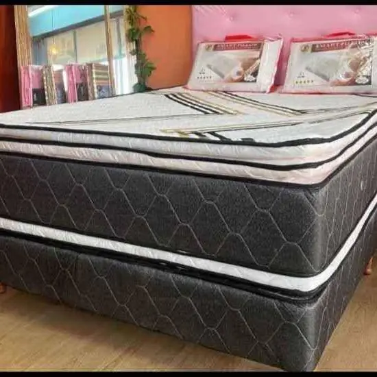 Sommiers + Respaldo ecocuero en venta