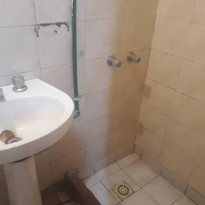 2 Monoambientes contiguos a 3 cuadras de la estación de Ciudadela